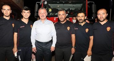 Başkan Büyükakın Ne kadar övünseniz azdır