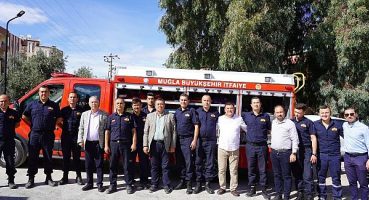 Milas belediye başkanı Muhammet Tokat Milas itfaiyesi’ni ziyaret etti