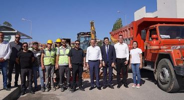 Ve Başlıyor: Ayvalık Ali Çetinkaya Mahallesi’nde Doğalgaz İçin İlk Kepçe Vuruldu