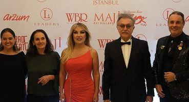 29 Ekim Cumhuriyet Balos’suna Ünlü İismler Katıldı