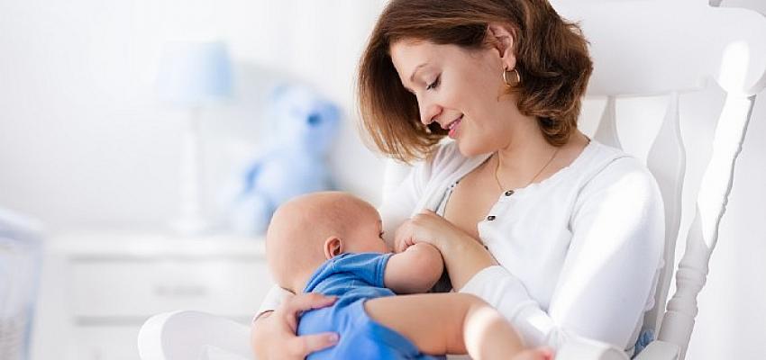 anne-hastayken-bebegini-emzirebilir-mi.jpg