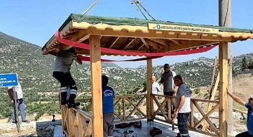 Antalya Büyükşehir’den ilçelere kent mobilyası desteği