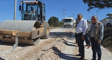 Antalya üyükşehir Yeleme Mahallesi’nin  18 yıllık yol hasretini sona erdiriyor
