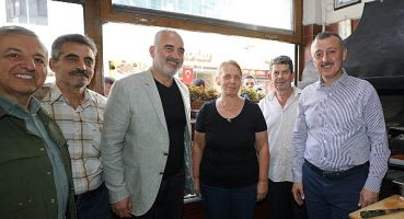 Başkan Büyükakın: Sıkılmadık el, çalınmadık kapı, girilmedik gönül bırakmayacağız