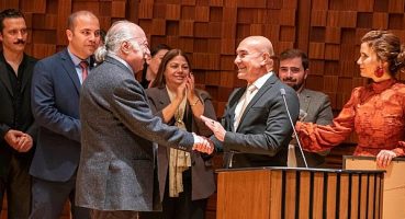 Başkan Soyer: Tiyatronun özgürce yapıldığı bir memleket kurulacak