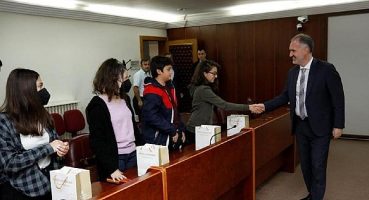 Başkan Taban Yurt Dışından Gelen Misafir Öğrencilerle Buluştu