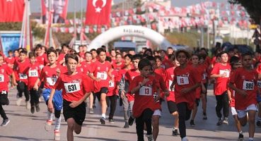 Cumhuriyet için koştular