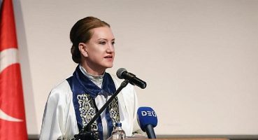 DEÜ Diş Hekimi Adayları Beyaz Önlüklerini Giydi