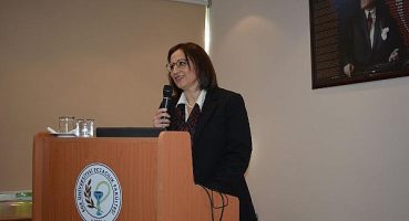 EÜ Eczacılık Fakültesine ikinci kez akreditasyon belgesi verildi