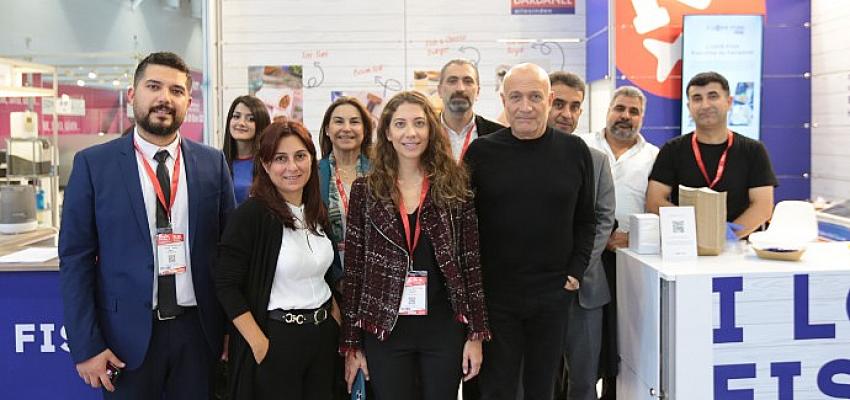 franchising-ile-buyumeye-hazirlanan-i-love-fish-yatirimcilarla-bulustu.jpg