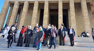 Gönül Köşkü Huzurevi Sakinleri Anıtkabir’i Ziyaret Etti