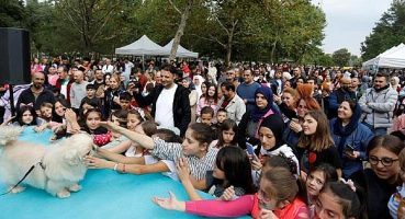 İnegöl’ün Kedi Ve Köpekleri Podyumu Süsledi