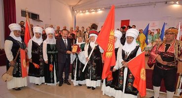 Kardeş Halk Dansları Topluluklarından Unutulmaz Gösteri