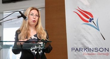 Karşıyaka Belediyesi’nden Parkinson Sempozyumu