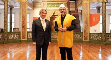 Kültür ve Turizm Bakan Yardımcısı Demircan, Galata Mevlevihanesi’nde atölyeleri ziyaret etti
