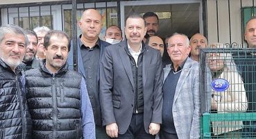 Ak Parti İzmir Milletvekili Mahmut Atilla Kaya’dan istemezükçülere Karabağlar’da salvo: Buca ve Karabağlar bahane, Urla’daki rant dostluğu şahane
