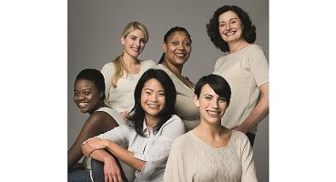 Avon şiddetle mücadele hareketini Dünya Kupası ile birlikte başlattı