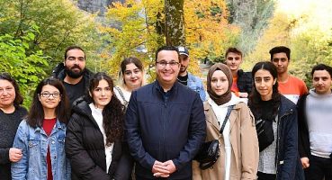 Başkan Kanar İle Üniversite Öğrencilerinin Suuçtu Keyfi