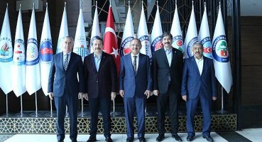 Bem-Bir-Sen İzmir İl Başkanı Veli Yüceer Şehir ve Medeniyet Kongresi’ne Katıldı