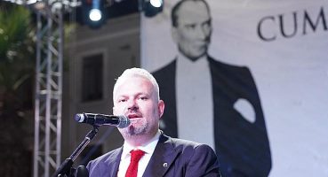 Biz O’nu Her An Yeni Zaferlerle Her Zaman Yaşatacağız