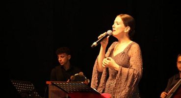 Büyük Önder Atatürk sevdiği şarkılarla anıldı