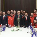 cumhurbaskani-erdogan-ampute-futbol-milli-takimini-kabul-etti.jpg
