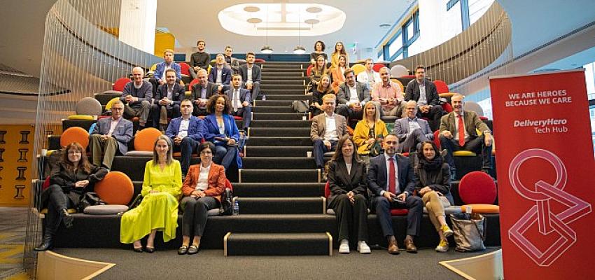 delivery-hero-tech-hub-cumhurbaskanligi-yatirim-ofisi-heyetini-ve-alman-basinini-agirladi.jpg