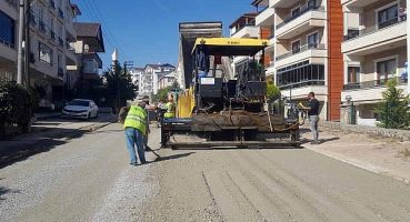 Gölcük Meriç Caddesinde üstyapı yenilendi