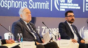 İlber Ortaylı ‘Atatürk ve Dünya’ panelinde konuştu