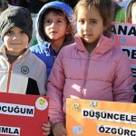 niluferli-cocuklar-haklari-icin-yurudu.jpg