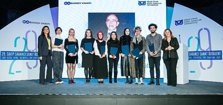 sakip-sabanci-sanat-odulleri-sahiplerini-buldu.jpg