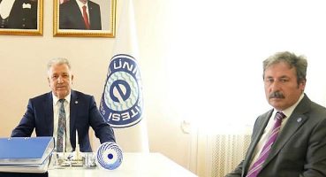 Türkiye’nin uluslararası arenadaki gönüllü bilim ve kültür elçileri Ege’den yetişiyor