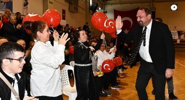 Çiğli Belediyesi’nden Engelliler Günü’ne özel “Farkındalık Etkinliği”