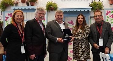 En iyi stant ödülü Travel Turkey’de fark yaratan Çeşme’nin!