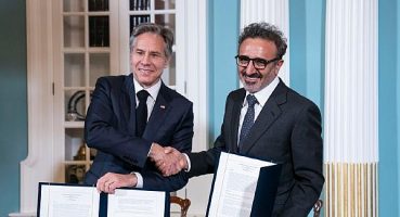 Hamdi Ulukaya’nın kurduğu Tent Vakfı ve ABD Dışişleri Bakanlığı, Mültecilerin Ekonomik Entegrasyonunu Desteklemek İçin Küresel Ortaklık Anlaşması İmzaladı