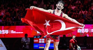 İzmir'in yıldızlarına 2022'de madalya yağmuru