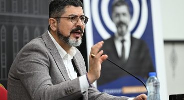 Kartepeliler Mevlana'yı Fatih Çıtlak'tan Dinlediler