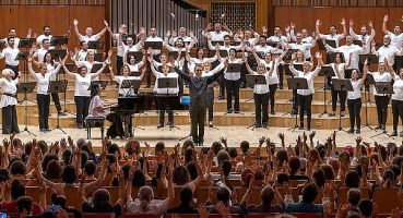 Koroların Sesi Dünya Koro Günüde Atatürk Kültür Merkezinden Yükselecek