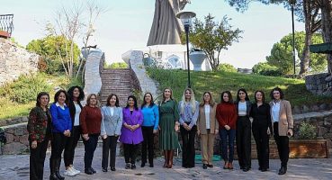 Seçme ve seçilme hakkı Bucalı kadınlar tarafından kutlandı