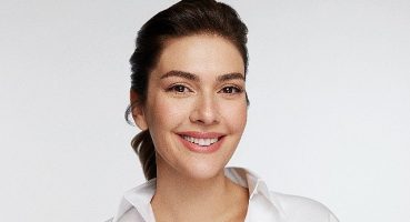 Yves Rocher Türkiye, Bergüzar Korel İle İş Birliğini Duyurdu!