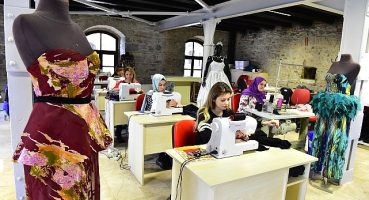 Altın iğne projesiyle kadınlara istihdam garantisi
