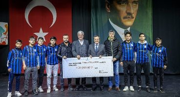 Batur: Sporcu dostu belediye olmaya devam edeceğiz