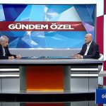 eski-milli-futbolcu-teknik-direktor-bulent-under-d-smart-ekranlarinda-yayinlanan-gundem-ozel-programina-konuk-oldu.jpg
