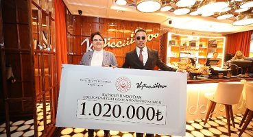 Nusret Gökçe'nin İlk Kahve Dükkanı Kapicciiinoo'nun Gelirlerinin Yarısı Kimsesiz Çocuklara!