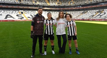 Ünlü İsimler Vodafone Park Penaltı Challenge'da Buluştu
