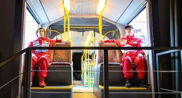 Formula 1'in iki efsane pilotu Michael Schumacher ve Ayrton Senna Kıbrıs Araba Müzesi'nde buluştu!