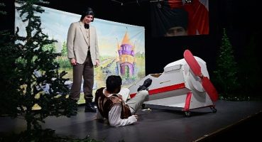 Hürkuş’a çocuklardan büyük ilgi