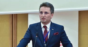 Plastik Sektörü Büyük Yıkıma Karşı Tek Yürek