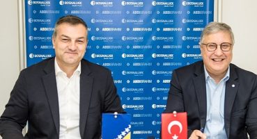 Bosnalı ilaç devinin ürünleri Abdi İbrahim güvencesiyle Türkiye'de