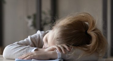 Çocuklarda Baş Ağrısında 5 Önemli Sinyal!